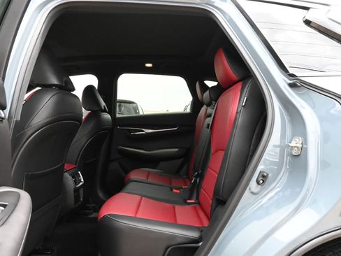 Certified 2025 INFINITI QX50 Sport AWD/4WD image 17