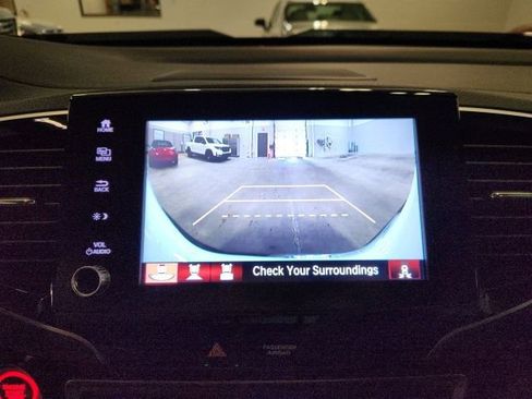 Used 2023 Honda Ridgeline Black Edition image 15