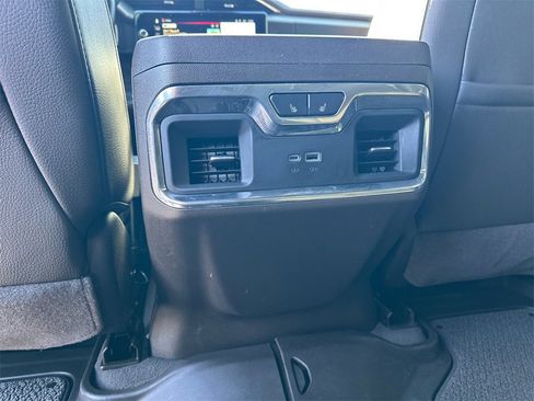 Used 2025 GMC Sierra 2500 Denali w/ Denali Reserve Package image 23