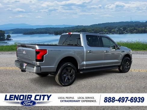 Used 2025 Ford F150 Lightning Flash AWD/4WD image 3