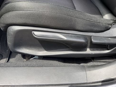 Used 2020 Honda Accord LX image 13