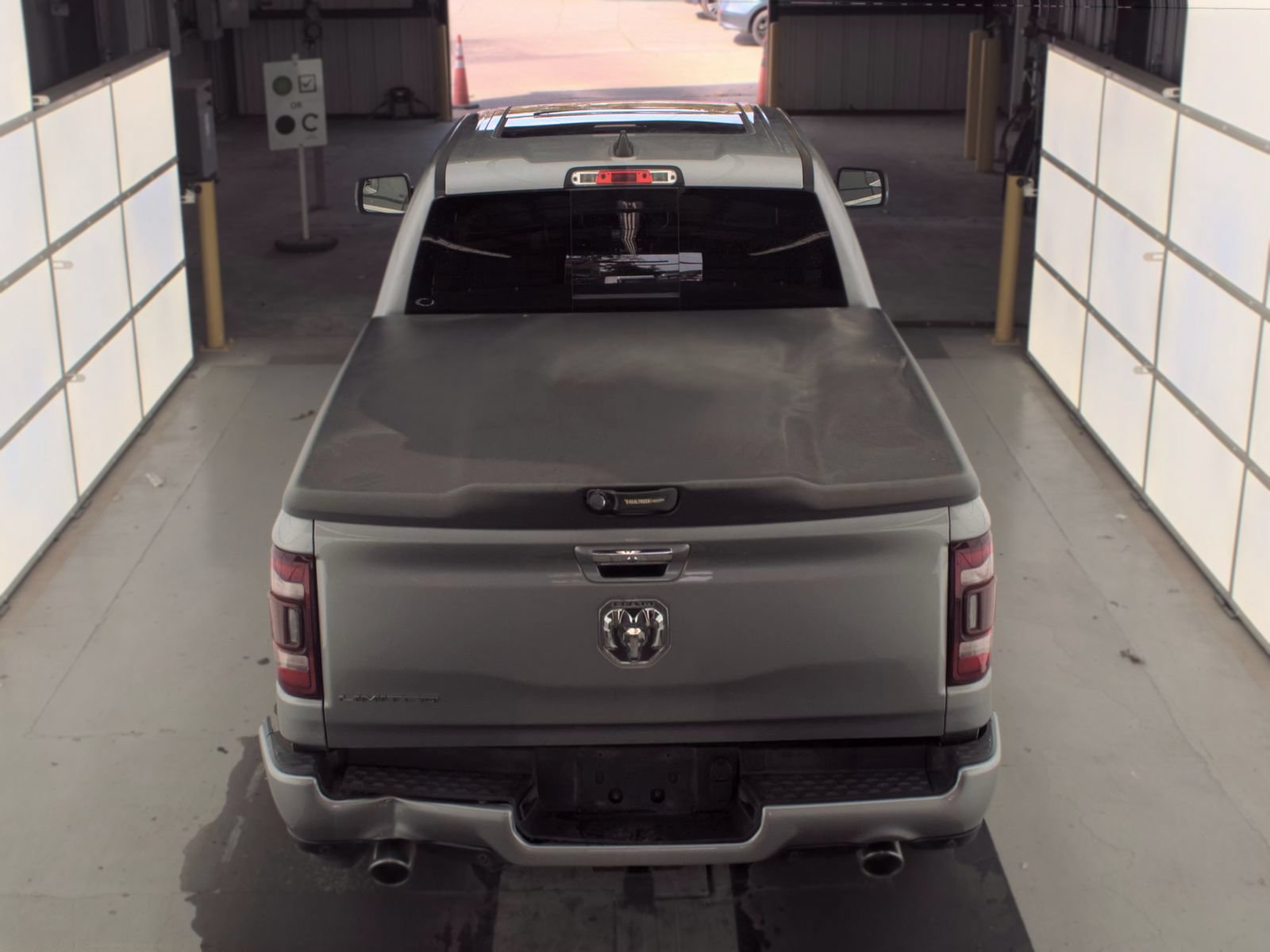 Used 2020 RAM 1500 Limited RWD image 4