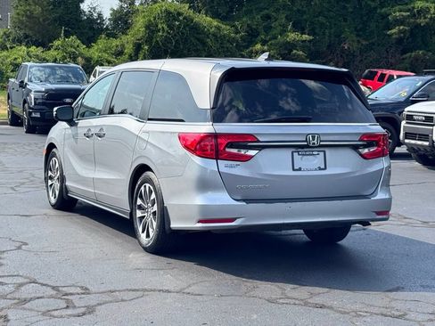 Used 2023 Honda Odyssey EX-L image 16
