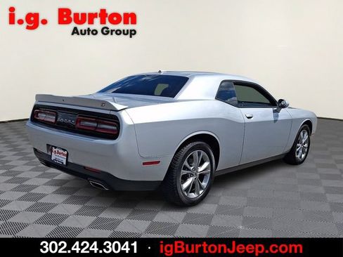 Used 2020 Dodge Challenger SXT w/ Driver Convenience Group AWD/4WD image 6