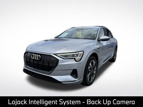 Used 2022 Audi e-tron Premium w/ Convenience Plus Package AWD/4WD image 6