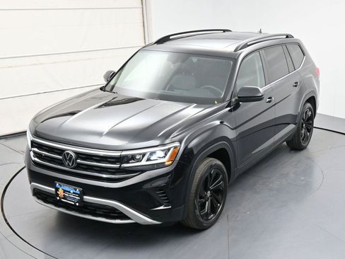 Used 2023 Volkswagen Atlas SE w/ Panoramic Sunroof Package AWD/4WD image 40