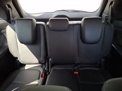 Used 2024 Honda Odyssey Sport image 11