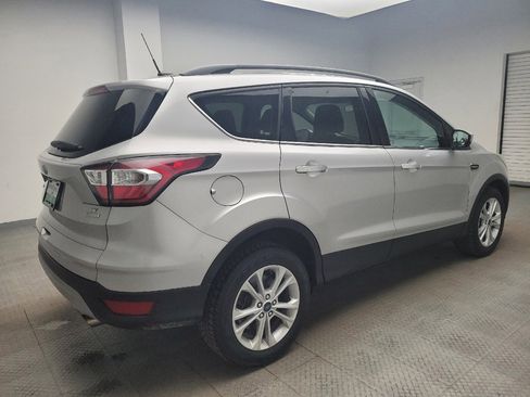 Used 2017 Ford Escape SE w/ SE Leather Comfort Package image 10