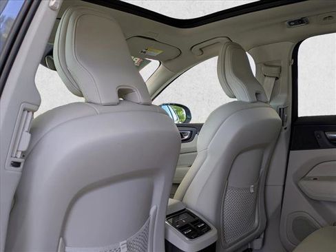 Used 2020 Volvo XC60 T5 Inscription w/ Protection Package Premier FWD image 20