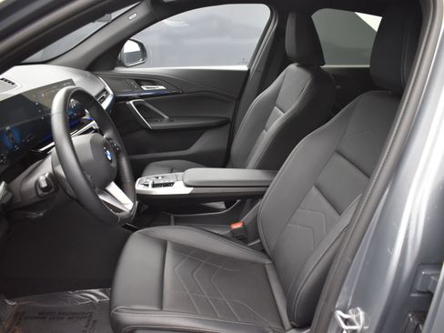 Used 2026 BMW X2 xDrive28i AWD/4WD image 10