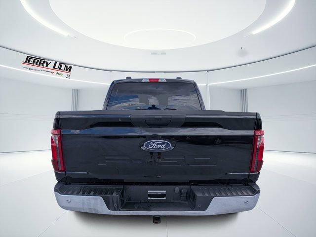 Used 2025 Ford F150 XLT w/ Equipment Group 301A Standard RWD image 4