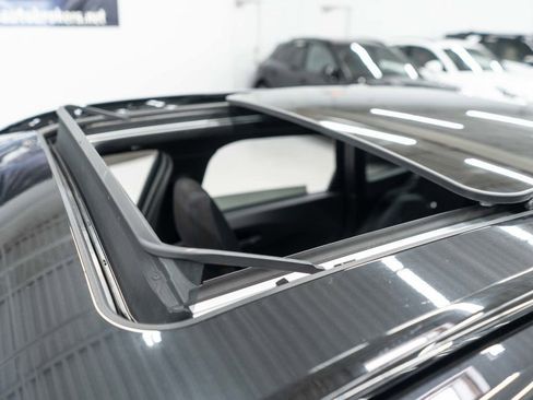 Used 2025 BMW X1 xDrive28i w/ M Sport Line w/ M Sport Package image 45