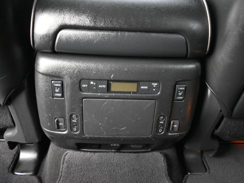 Used 2019 INFINITI QX80 Luxe image 41