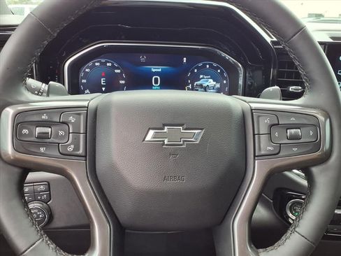 Used 2024 Chevrolet Silverado 1500 ZR2 w/ Technology Package image 21