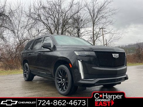 Certified 2022 Cadillac Escalade Sport Platinum w/ LPO, ONYX Package AWD/4WD image 1