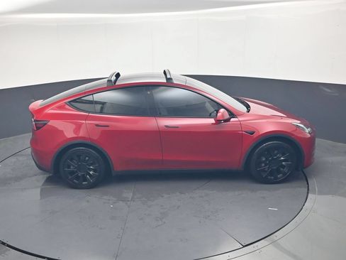 Used 2021 Tesla Model Y 2WD image 34