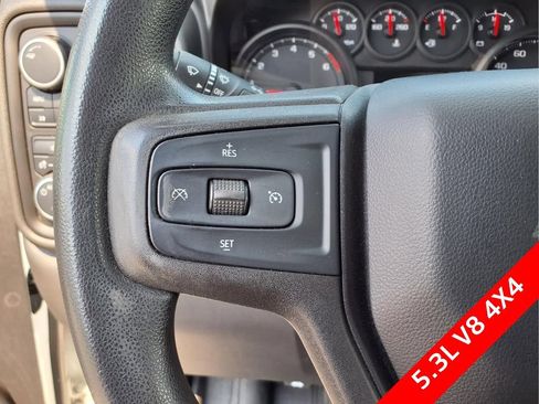 Used 2019 Chevrolet Silverado 1500 Custom w/ Custom Max Trailering Package AWD/4WD image 18