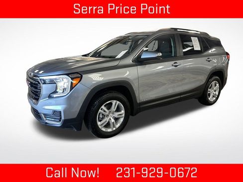 Certified 2024 GMC Terrain SLE w/ Driver Convenience Package AWD/4WD image 1