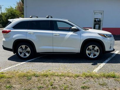 Used 2018 Toyota Highlander Limited