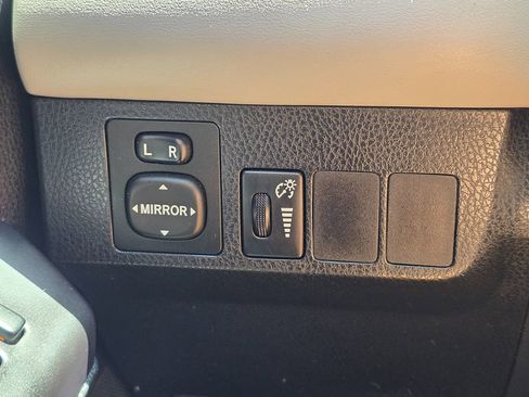 Used 2016 Toyota RAV4 XLE AWD/4WD image 44