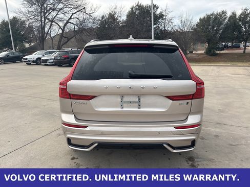 Certified 2025 Volvo XC60 B5 Plus image 6