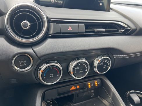 New 2025 MAZDA MX-5 Miata Grand Touring w/ Weather Package image 39