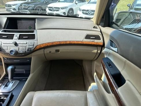Used 2009 Honda Accord EX-L image 16