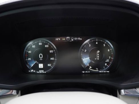 Used 2019 Volvo S60 T6 Inscription image 33