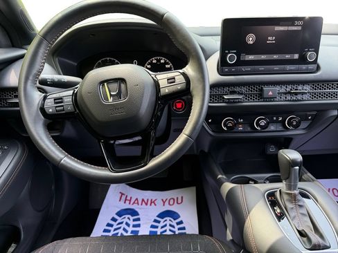 Used 2024 Honda HR-V Sport image 10