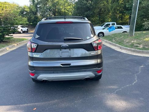 Used 2017 Ford Escape Titanium AWD/4WD image 4