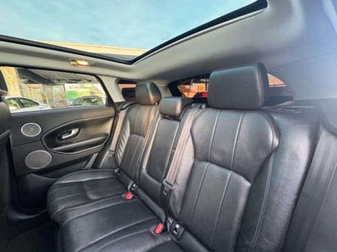 Used 2016 Land Rover Range Rover Evoque SE AWD/4WD image 12
