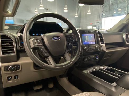 Used 2020 Ford F150 XLT w/ Equipment Group 302A Luxury AWD/4WD image 19