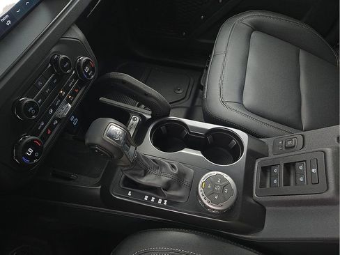 New 2025 Ford Bronco Big Bend w/ Black Diamond Package image 20