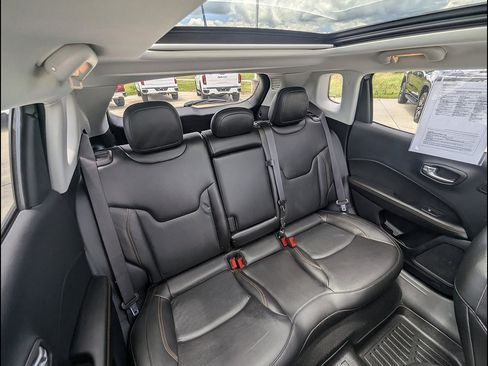 Used 2021 Jeep Compass Limited w/ Sun and Sound Group AWD/4WD image 20