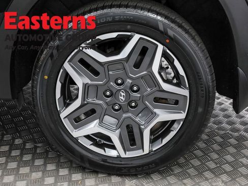 Used 2023 Hyundai Santa Fe Limited image 34