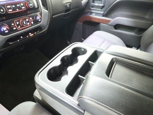 Used 2015 GMC Sierra 1500 SLE w/ SLE Value Package AWD/4WD image 18