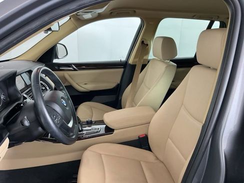 Used 2017 BMW X3 sDrive28i image 14