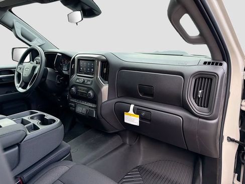New 2026 Chevrolet Silverado 1500 Custom Trail Boss w/ LPO, Dark Essentials Package AWD/4WD image 29