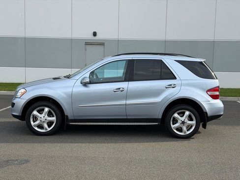 Used 2008 Mercedes-Benz ML 350 4MATIC image 9
