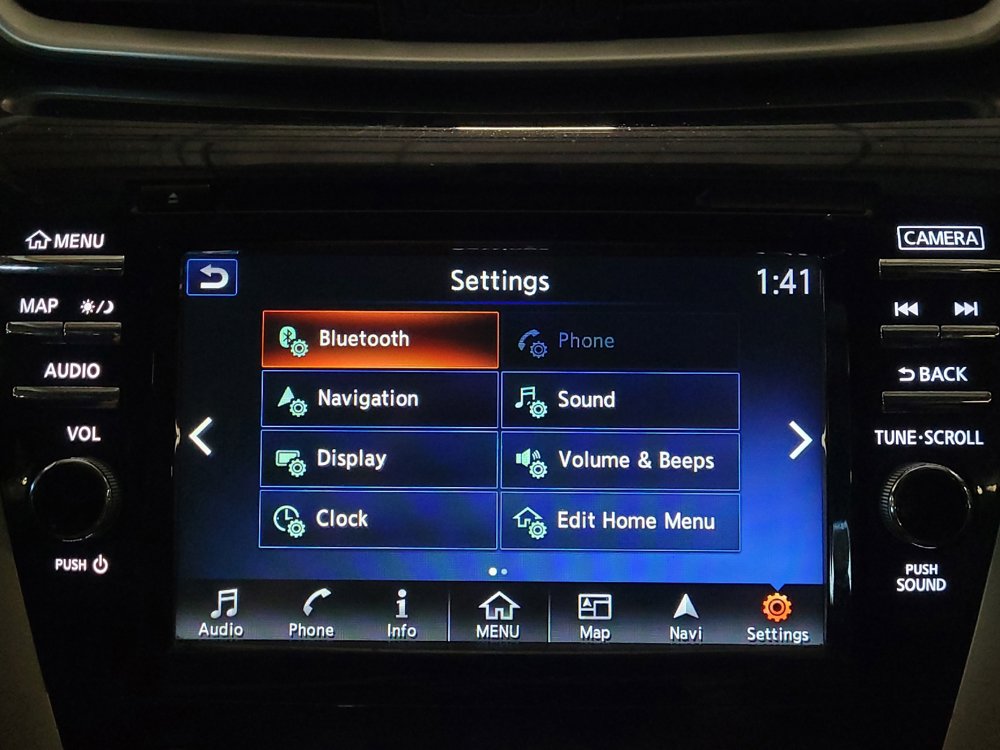 Used 2017 Nissan Murano Platinum w/ Platinum Technology Package FWD image 25