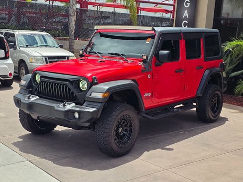 Used 2019 Jeep Wrangler Unlimited Sport S AWD/4WD image 6