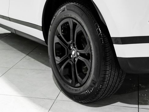 Used 2021 Land Rover Range Rover Evoque S image 55