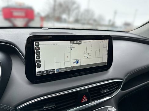 Used 2021 Hyundai Santa Fe Limited image 20