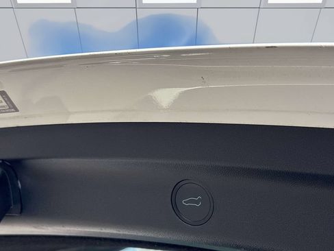 Used 2021 Tesla Model Y Performance AWD/4WD image 16