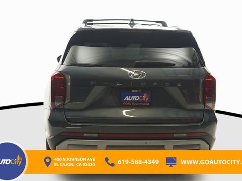 Used 2023 Hyundai Palisade SEL image 12
