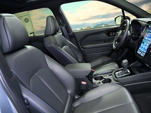 Used 2025 Subaru Forester Limited image 67