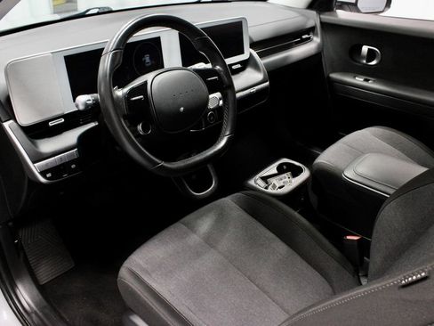 Used 2024 Hyundai Ioniq 5 SE AWD/4WD image 25