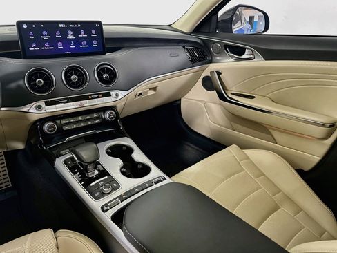 Certified 2023 Kia Stinger GT2 RWD image 25