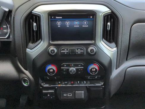 Used 2021 Chevrolet Silverado 1500 LT w/ Diesel Off-Road Package AWD/4WD image 19