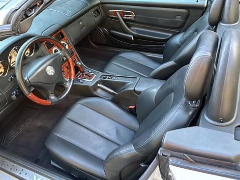 Used 2001 Mercedes-Benz SLK 320 image 19